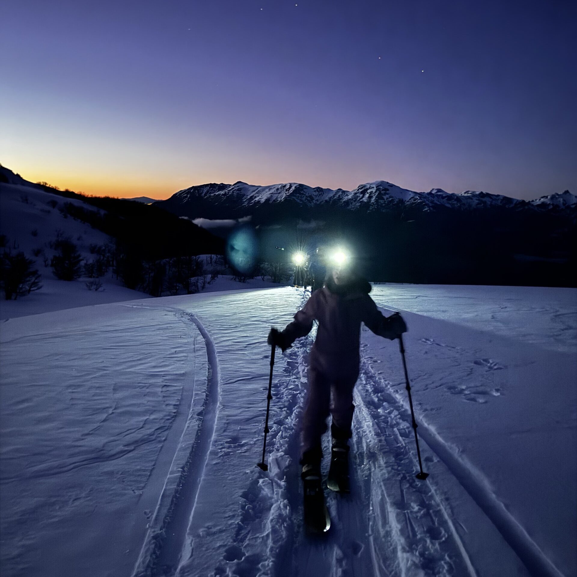 Heli access ski touring tantalus - backcountry retreat - freeride trips - lux snow - alenka mali - A1 - womens backcountry retreat - women ski trips - sunrise mission - sunrise skiing - bariloche best backcountry spots